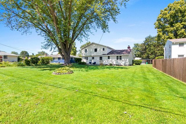 406 ST JUDE STREET, Green Bay, WI 54303