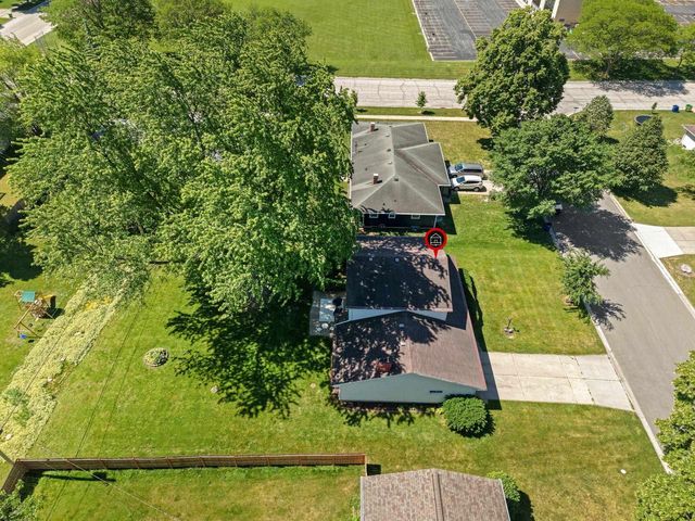406 ST JUDE STREET, Green Bay, WI 54303