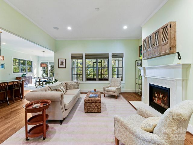 18806 Fore Sail Court, Cornelius, NC 28031