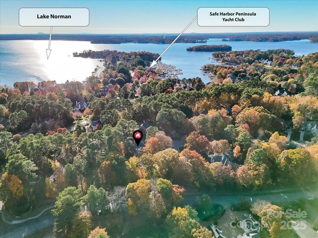 18806 Fore Sail Court, Cornelius, NC 28031