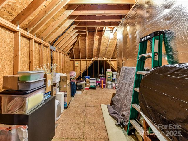 18806 Fore Sail Court, Cornelius, NC 28031