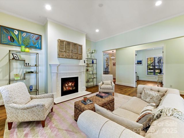 18806 Fore Sail Court, Cornelius, NC 28031