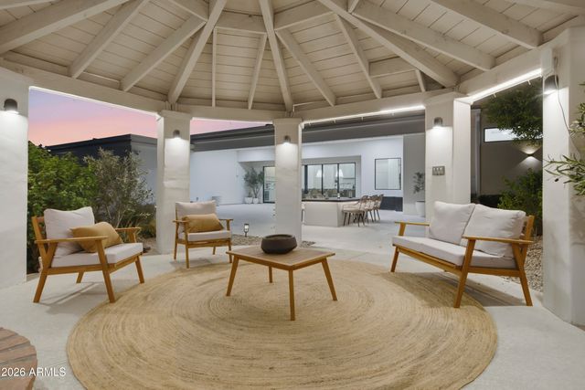 10541 E WINDROSE Drive, Scottsdale, AZ 85259