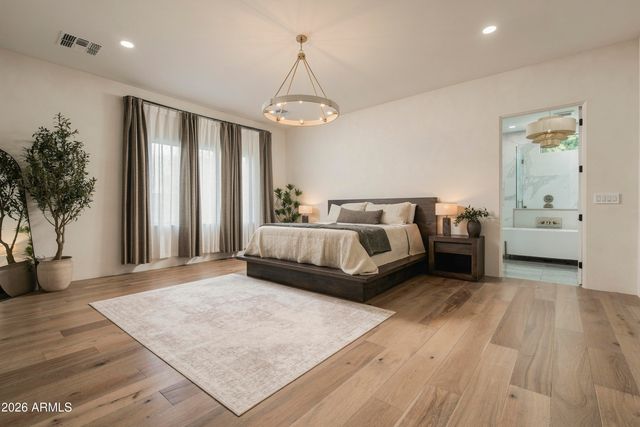 10541 E WINDROSE Drive, Scottsdale, AZ 85259