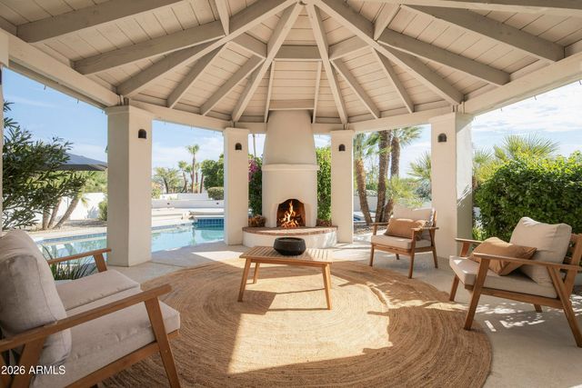 10541 E WINDROSE Drive, Scottsdale, AZ 85259