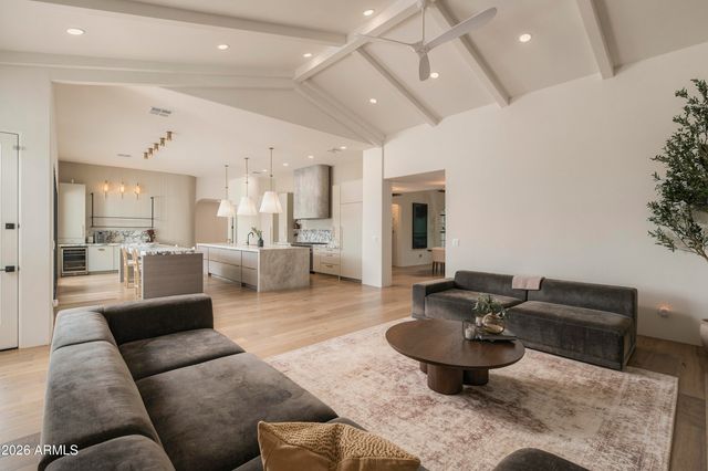 10541 E WINDROSE Drive, Scottsdale, AZ 85259