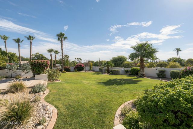 10541 E WINDROSE Drive, Scottsdale, AZ 85259