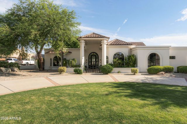 10541 E WINDROSE Drive, Scottsdale, AZ 85259