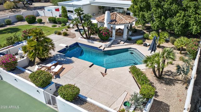 10541 E WINDROSE Drive, Scottsdale, AZ 85259