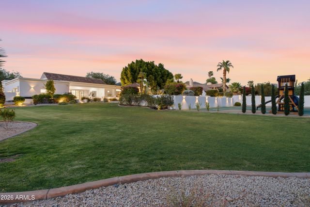 10541 E WINDROSE Drive, Scottsdale, AZ 85259