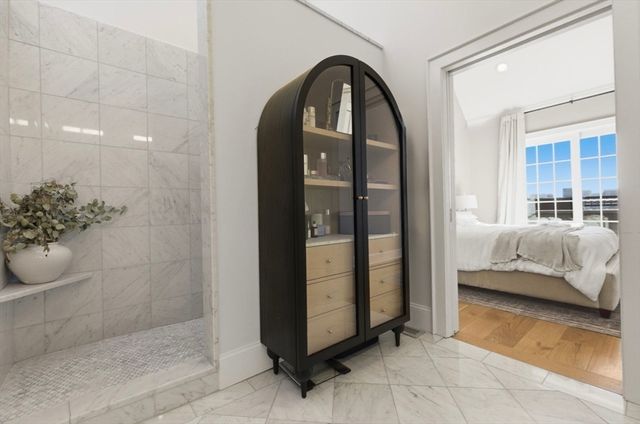 374-398 Bunker Hill St 307, Boston, MA 02129