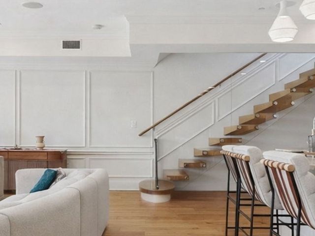 374-398 Bunker Hill St 307, Boston, MA 02129