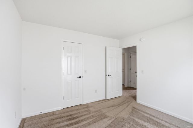 2504 Grand Canyon Corridor, Fort Wayne, IN 46808