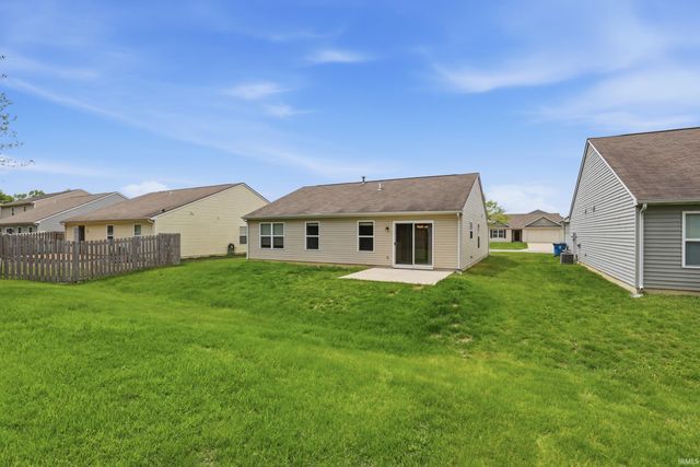 2504 Grand Canyon Corridor, Fort Wayne, IN 46808