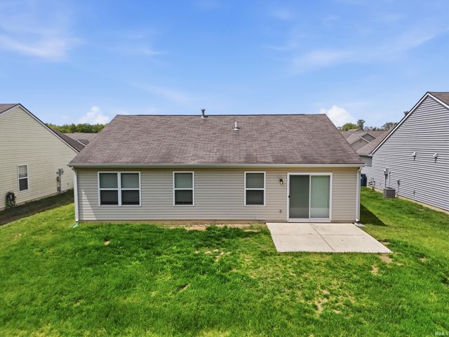 2504 Grand Canyon Corridor, Fort Wayne, IN 46808