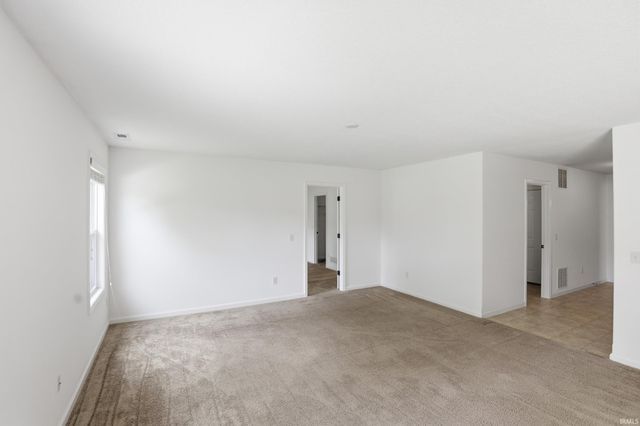 2504 Grand Canyon Corridor, Fort Wayne, IN 46808