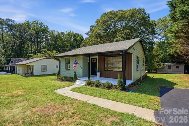 408 Rhyne Street, Stanley, NC 28164