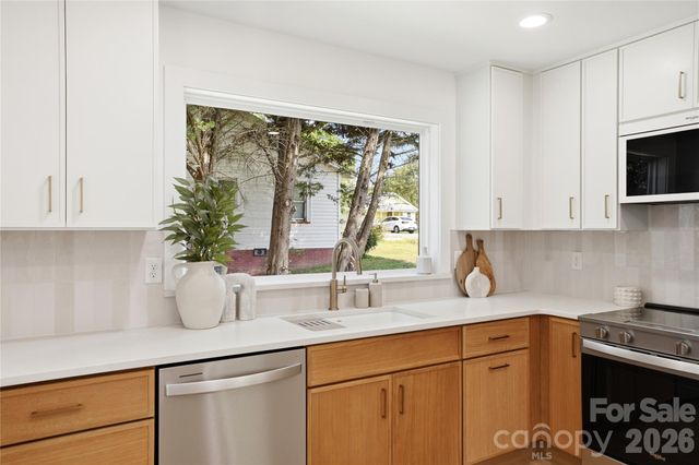 408 Rhyne Street, Stanley, NC 28164