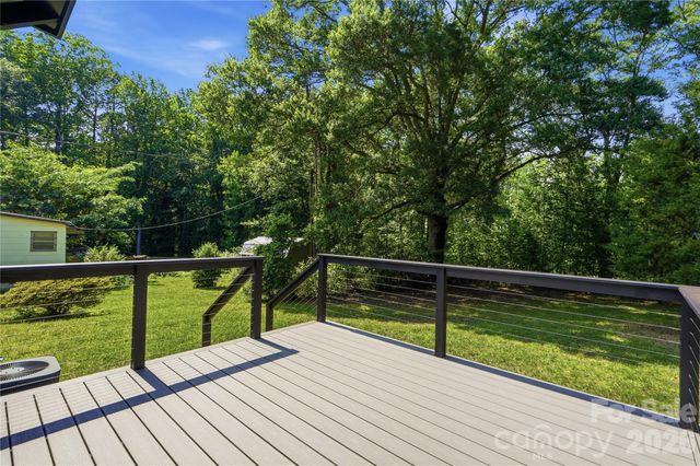 408 Rhyne Street, Stanley, NC 28164