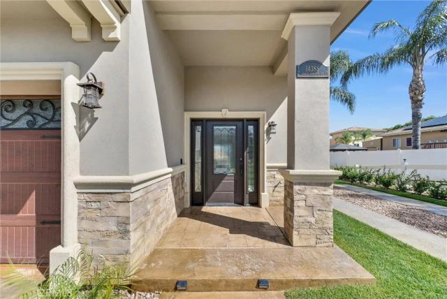 14388 Dove Canyon Drive, Riverside, CA 92503