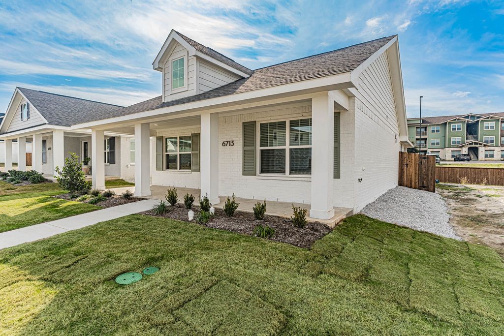 6713 Lake Overlook Drive, Lakeside, TX 76135