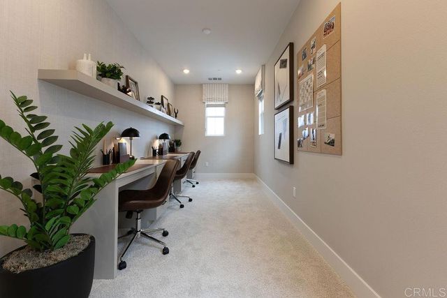 716 Miravar Place, Vista, CA 92081