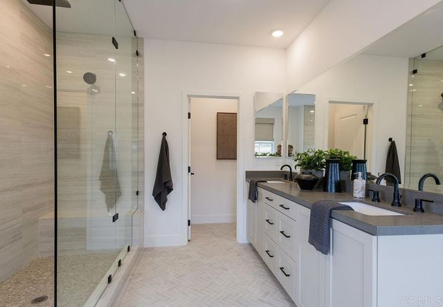 716 Miravar Place, Vista, CA 92081