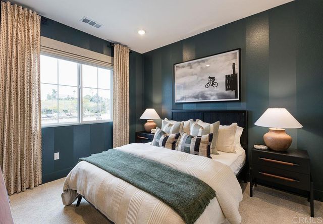 716 Miravar Place, Vista, CA 92081