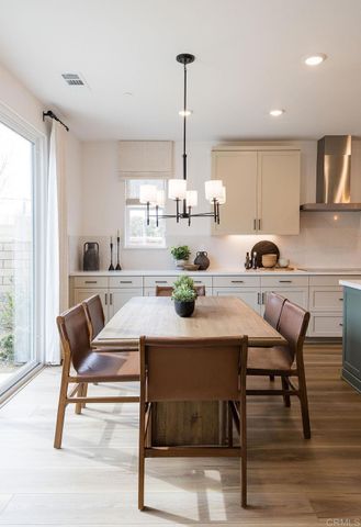 716 Miravar Place, Vista, CA 92081