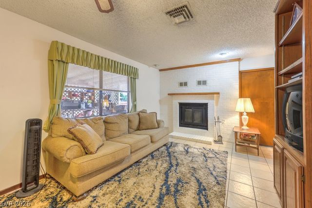 5499 East Monroe Avenue, Las Vegas, NV 89110