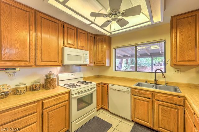5499 East Monroe Avenue, Las Vegas, NV 89110