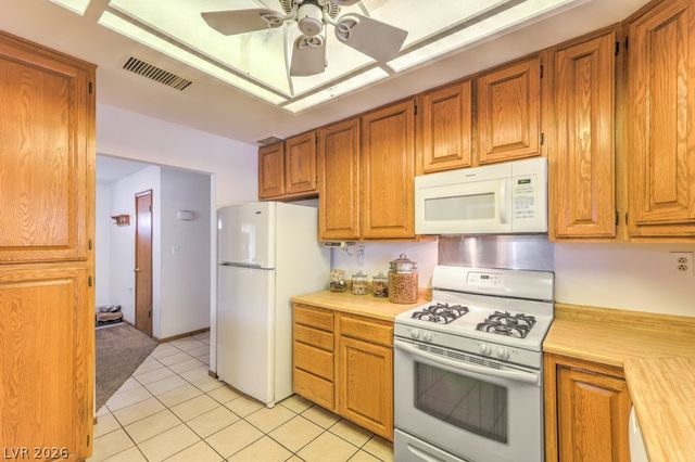 5499 East Monroe Avenue, Las Vegas, NV 89110