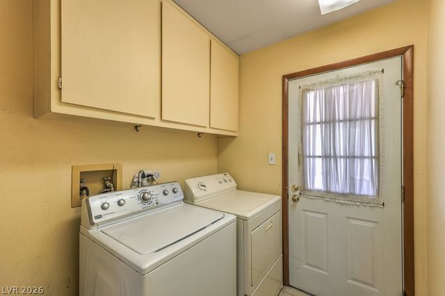 5499 East Monroe Avenue, Las Vegas, NV 89110