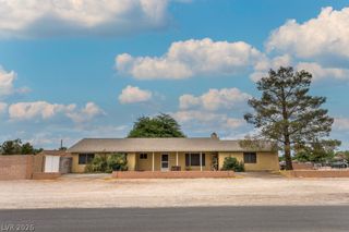5499 East Monroe Avenue, Las Vegas, NV 89110