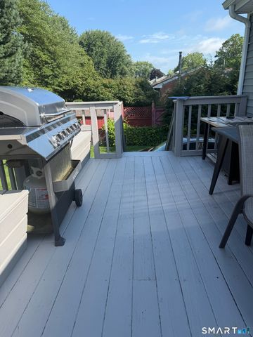 1841 Main Street, East Hartford, CT 06108