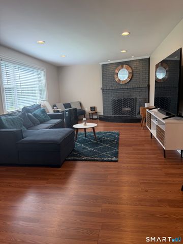 1841 Main Street, East Hartford, CT 06108