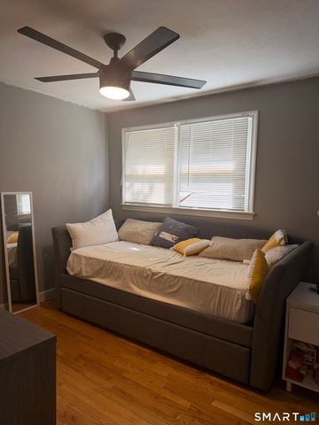 1841 Main Street, East Hartford, CT 06108