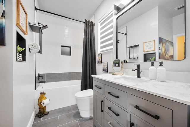 8193 Sandpiper Way, West Palm Beach, FL 33412