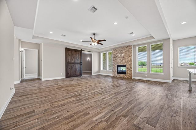 803 Lily Lane, Rosharon, TX 77583