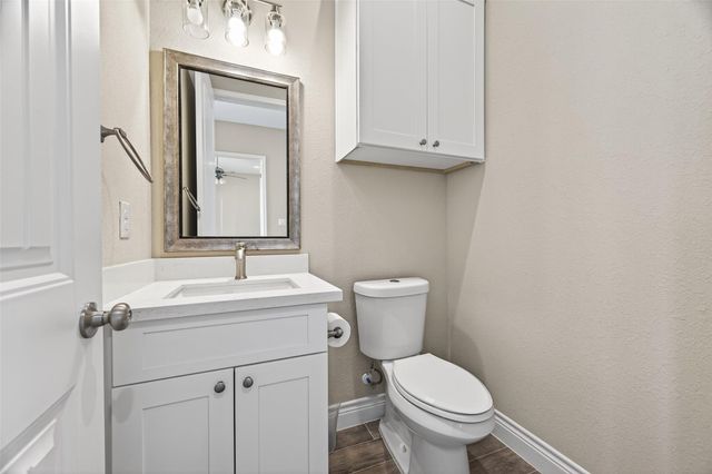 803 Lily Lane, Rosharon, TX 77583