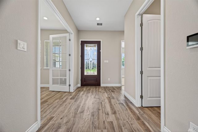 803 Lily Lane, Rosharon, TX 77583