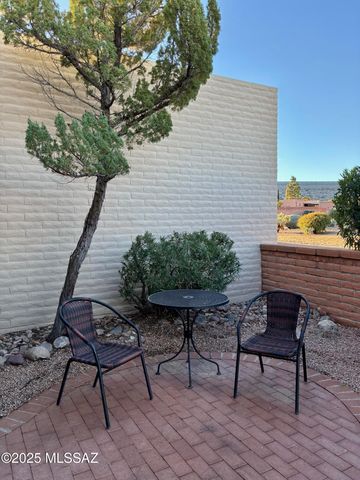 1571 W Calle De Plata, Green Valley, AZ 85622