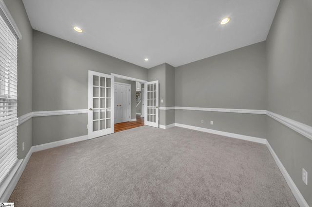 102 Wynterhall Way, Simpsonville, SC 29681