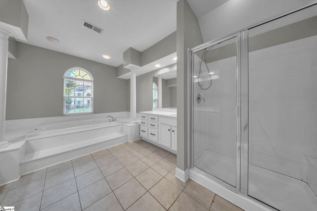 102 Wynterhall Way, Simpsonville, SC 29681