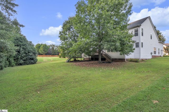 102 Wynterhall Way, Simpsonville, SC 29681