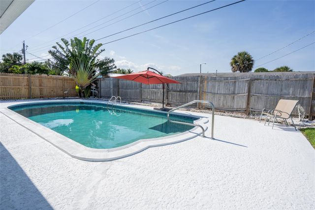 1415 NE Silver Maple Way, Jensen Beach, FL 34957