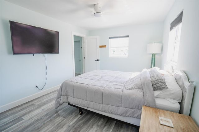 1415 NE Silver Maple Way, Jensen Beach, FL 34957