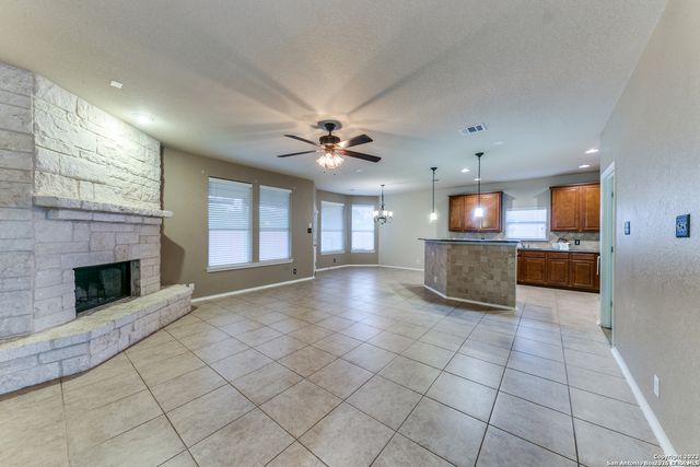 302 Eglington Way, Cibolo, TX 78108