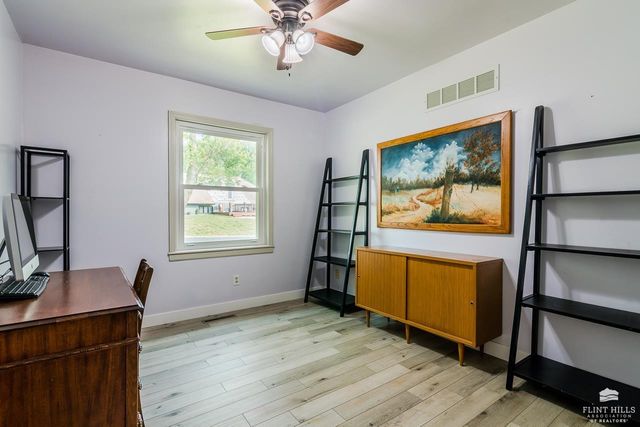 6004 Tumbleweed Terrace, Manhattan, KS 66502