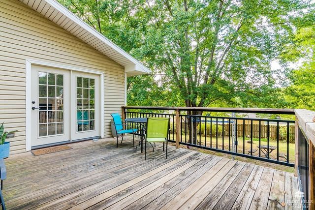 6004 Tumbleweed Terrace, Manhattan, KS 66502